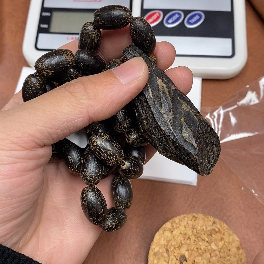 沉香沉香香囊天花板