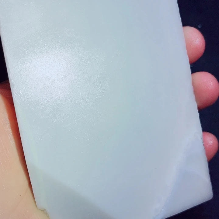 和田玉（糖玉）未镶嵌珠宝奇石