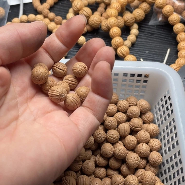 遇***心核桃散籽批发小桃核300