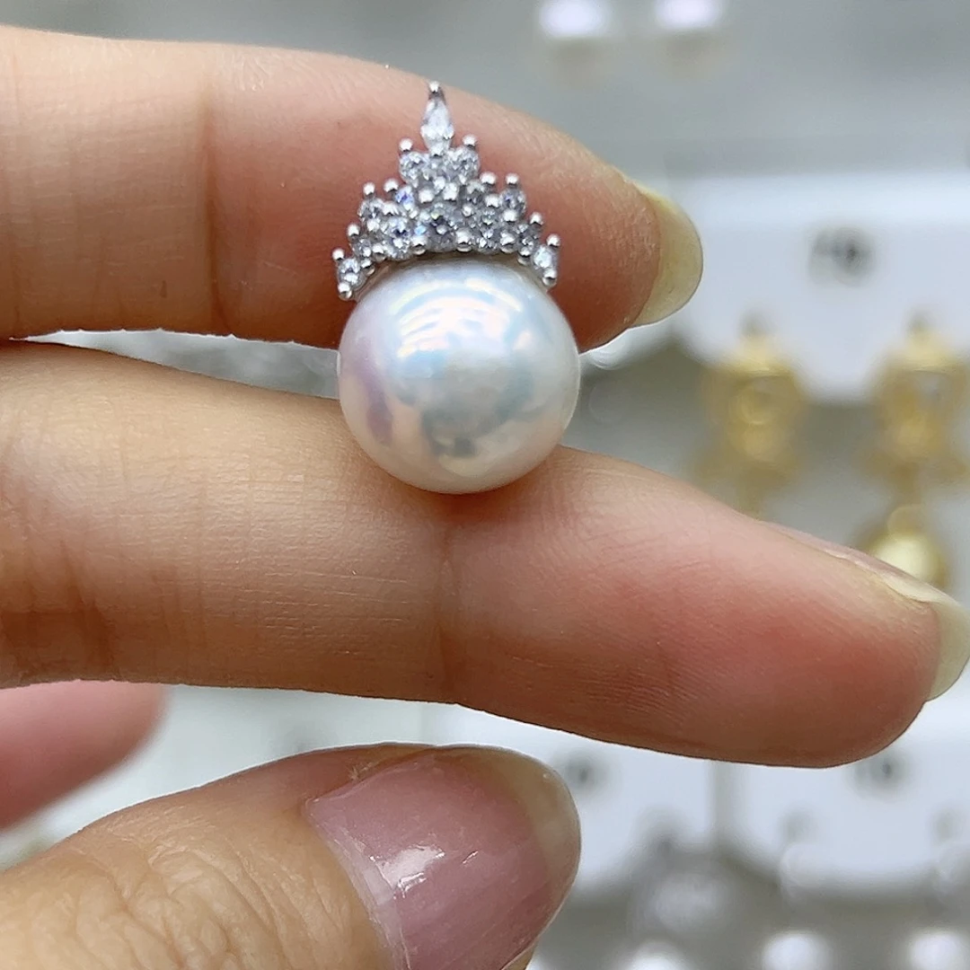 银S925镶嵌耳饰淡水珍珠