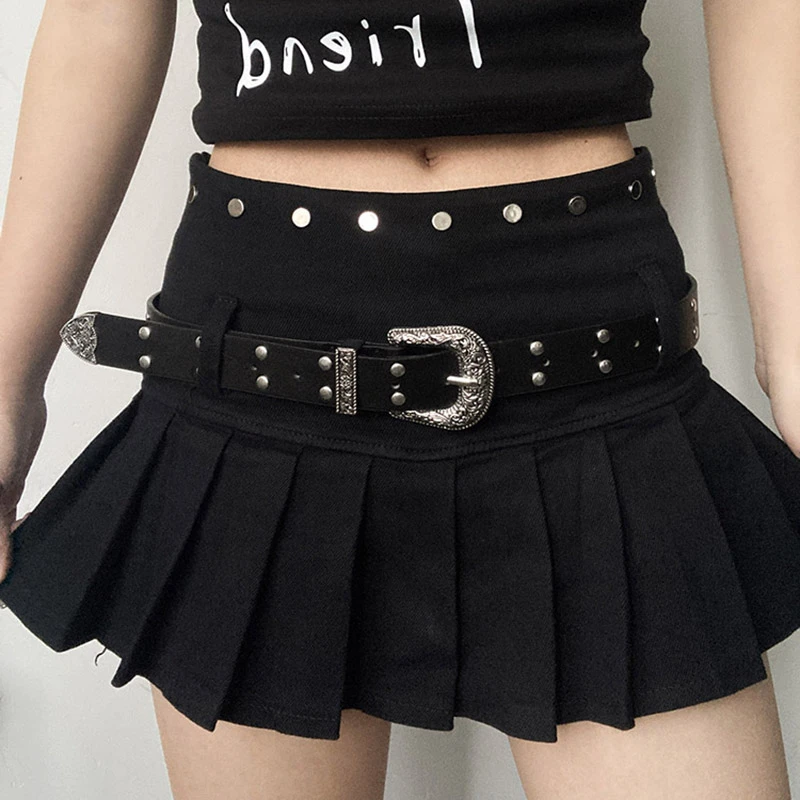 腰带女2025新款复古铆钉装饰牛仔裤带辣妹时尚百搭设计感小众皮带