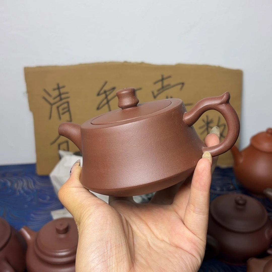 甄选宜兴本土紫砂壶
