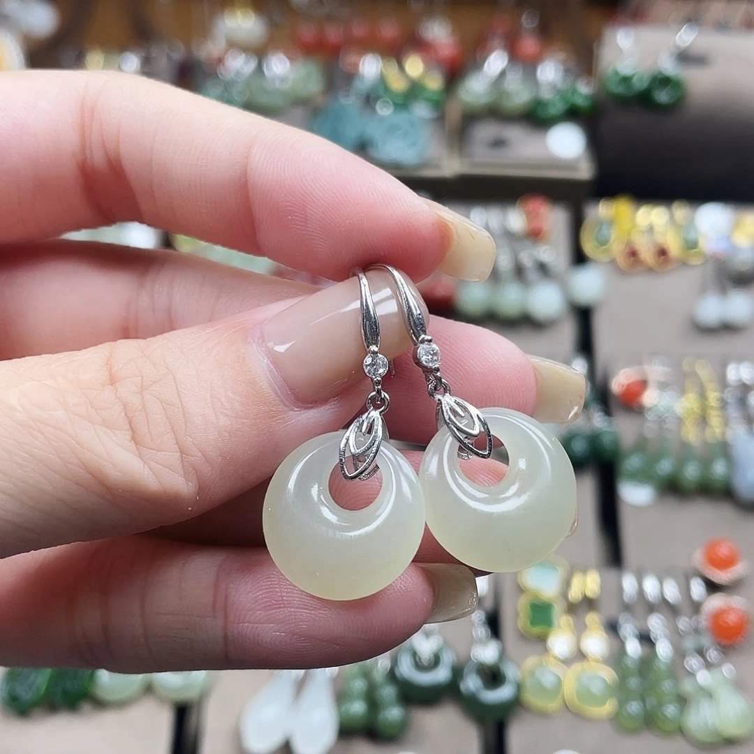 和田玉银S925镶嵌耳饰