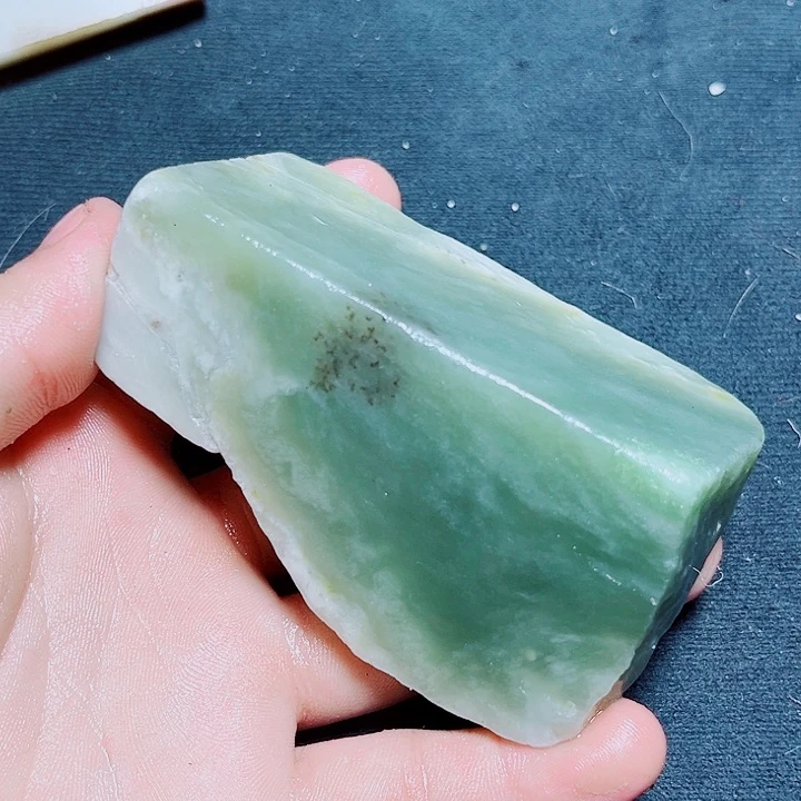 和田玉未镶嵌珠宝奇石