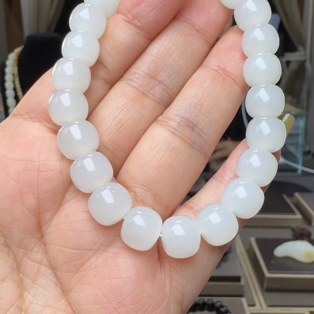 是***啊和田玉未镶嵌颈饰