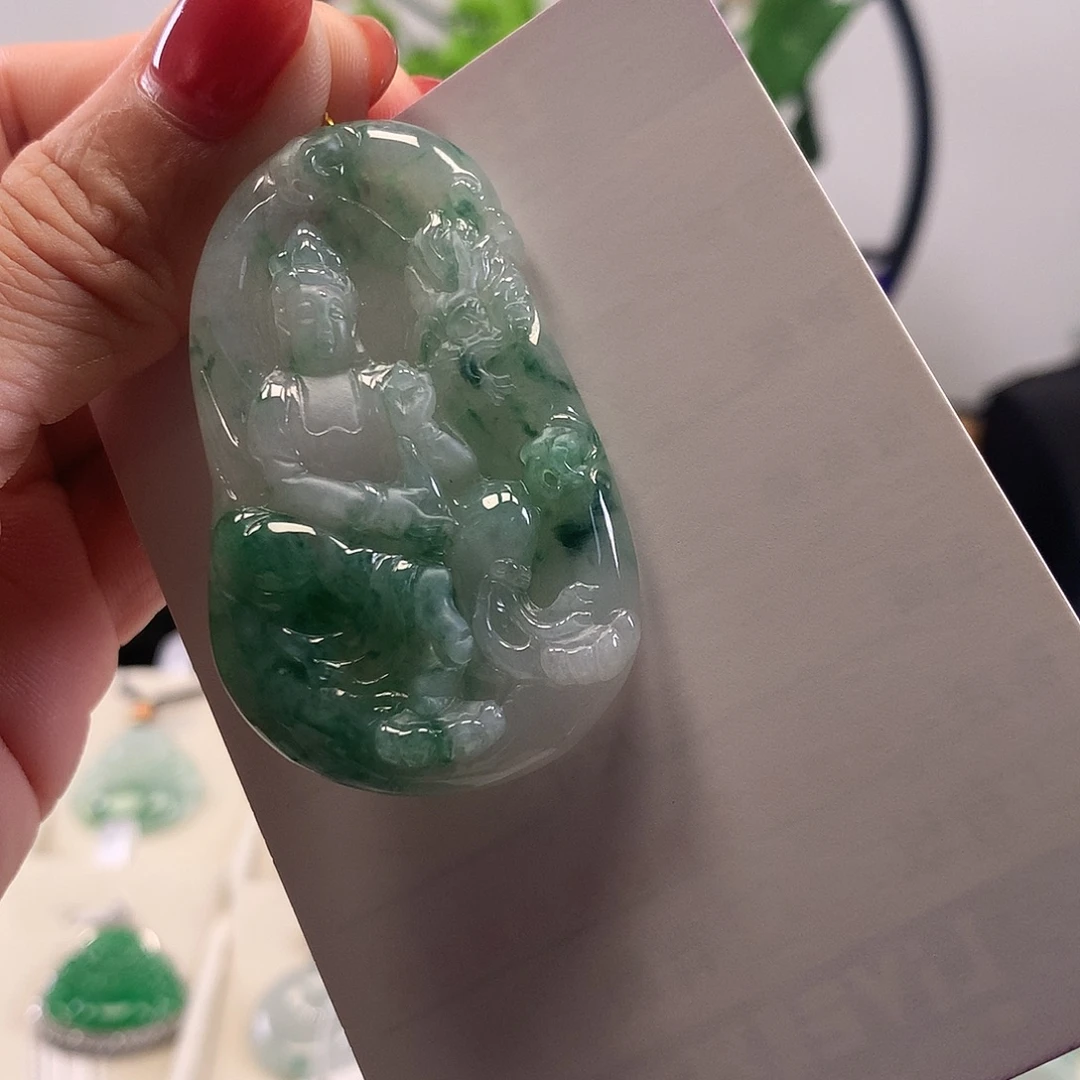 翡翠未镶嵌颈饰天然翡翠A货挂件