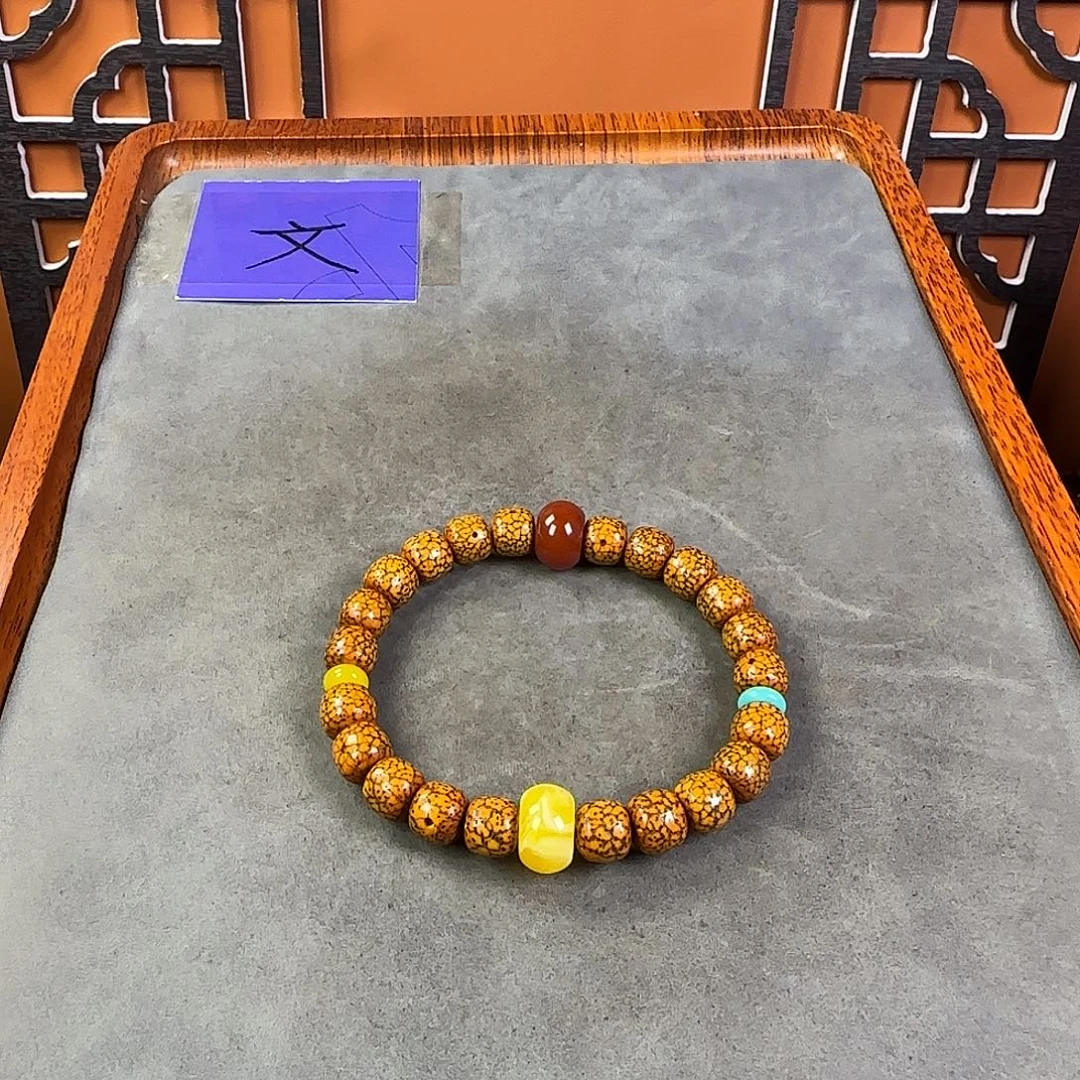 星月菩提吊坠手串