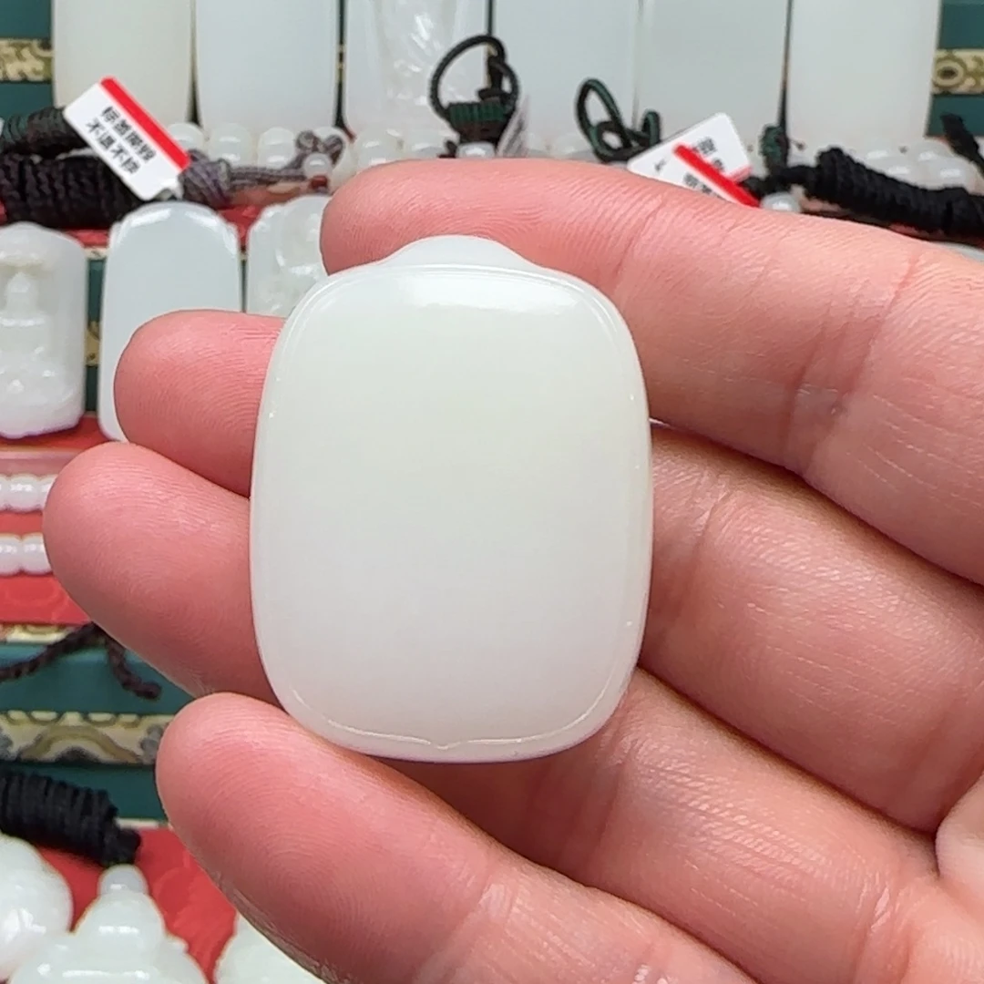 未镶嵌和田玉挂件