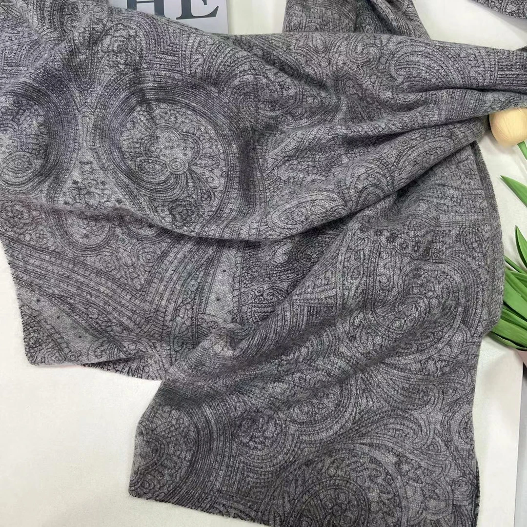 羊绒长巾-烟灰腰果 50*180cm丝巾  020