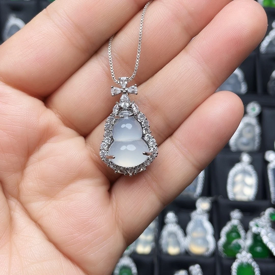 玛瑙/玉髓颈饰合金
