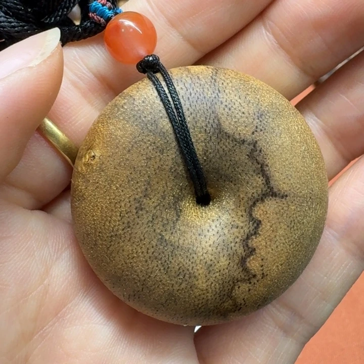 大叶紫檀（黑酸枝木类）