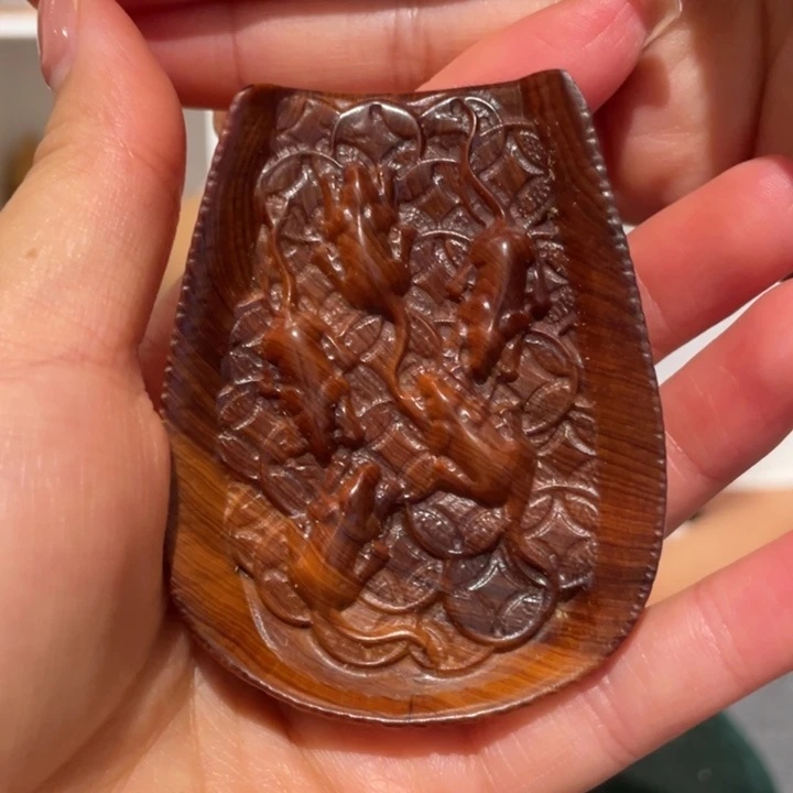 柏木（崖柏）众**知簸箕手把件