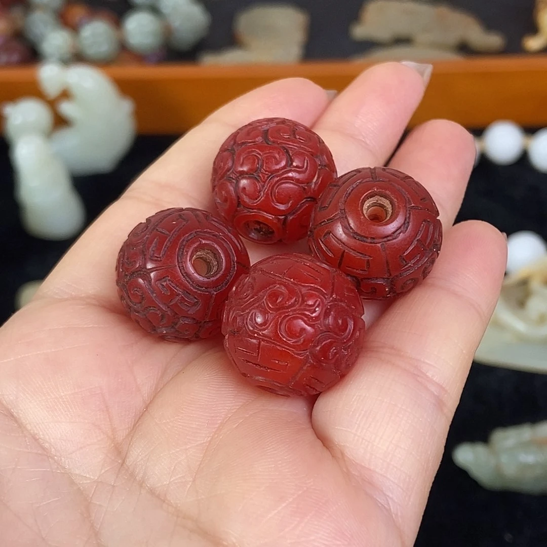 玛瑙/玉髓手串未镶嵌刻**心