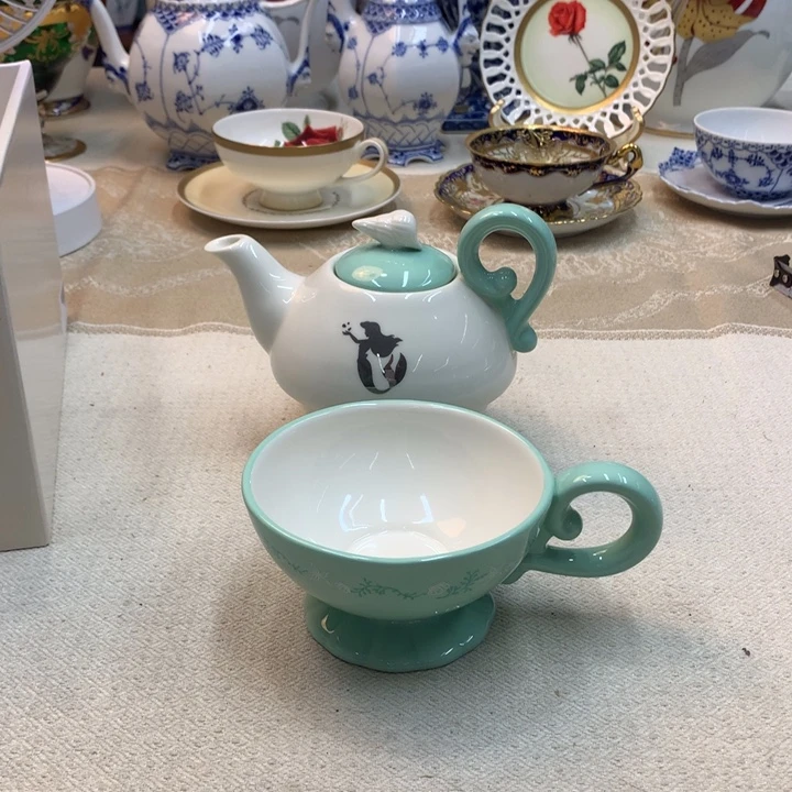 紫砂金瓷阁精品瓷器店