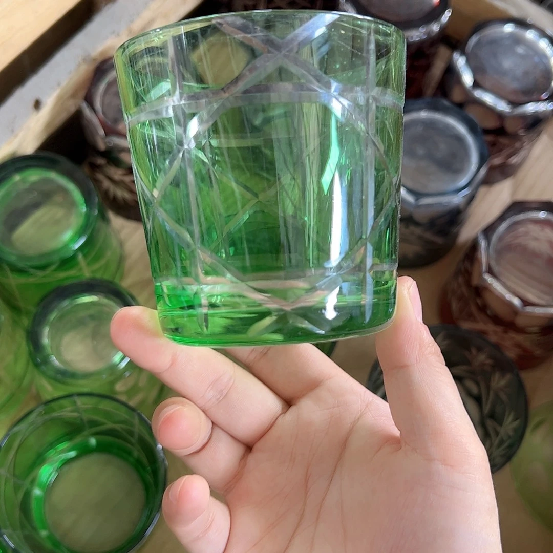 水晶玻璃平底款微瑕一个