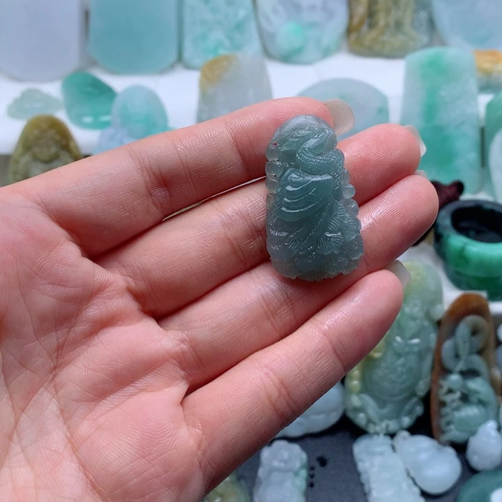 定制翡翠未镶嵌凤凰