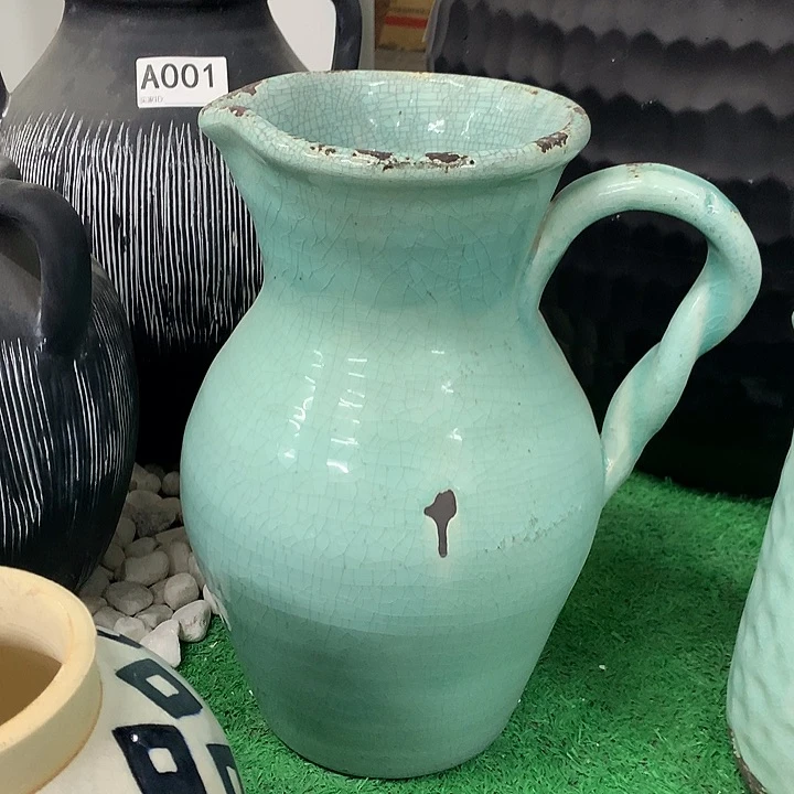 红陶高31宽23口12微瑕