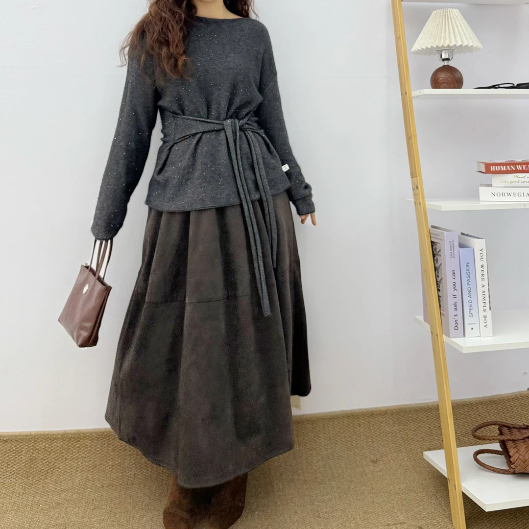 松紧腰百搭不挑人的绒面半身裙