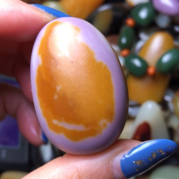 和田玉未镶嵌珠宝奇石