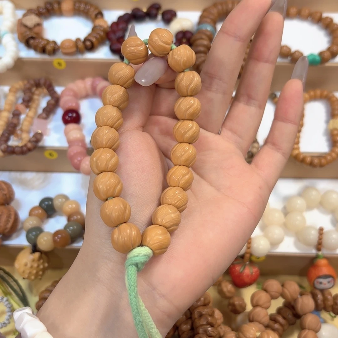 星月菩提吊坠全品猴头卷卷酥