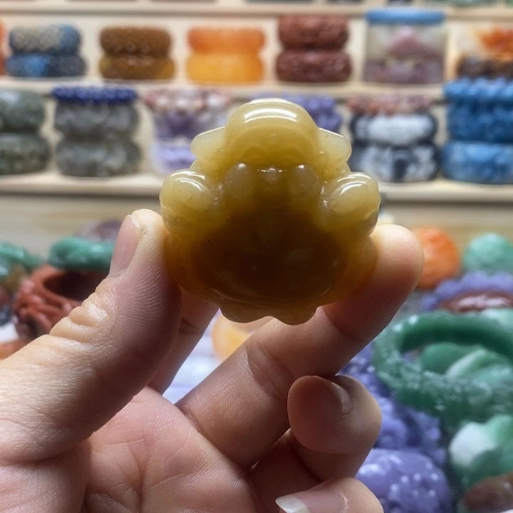 未镶嵌手镯石英质玉