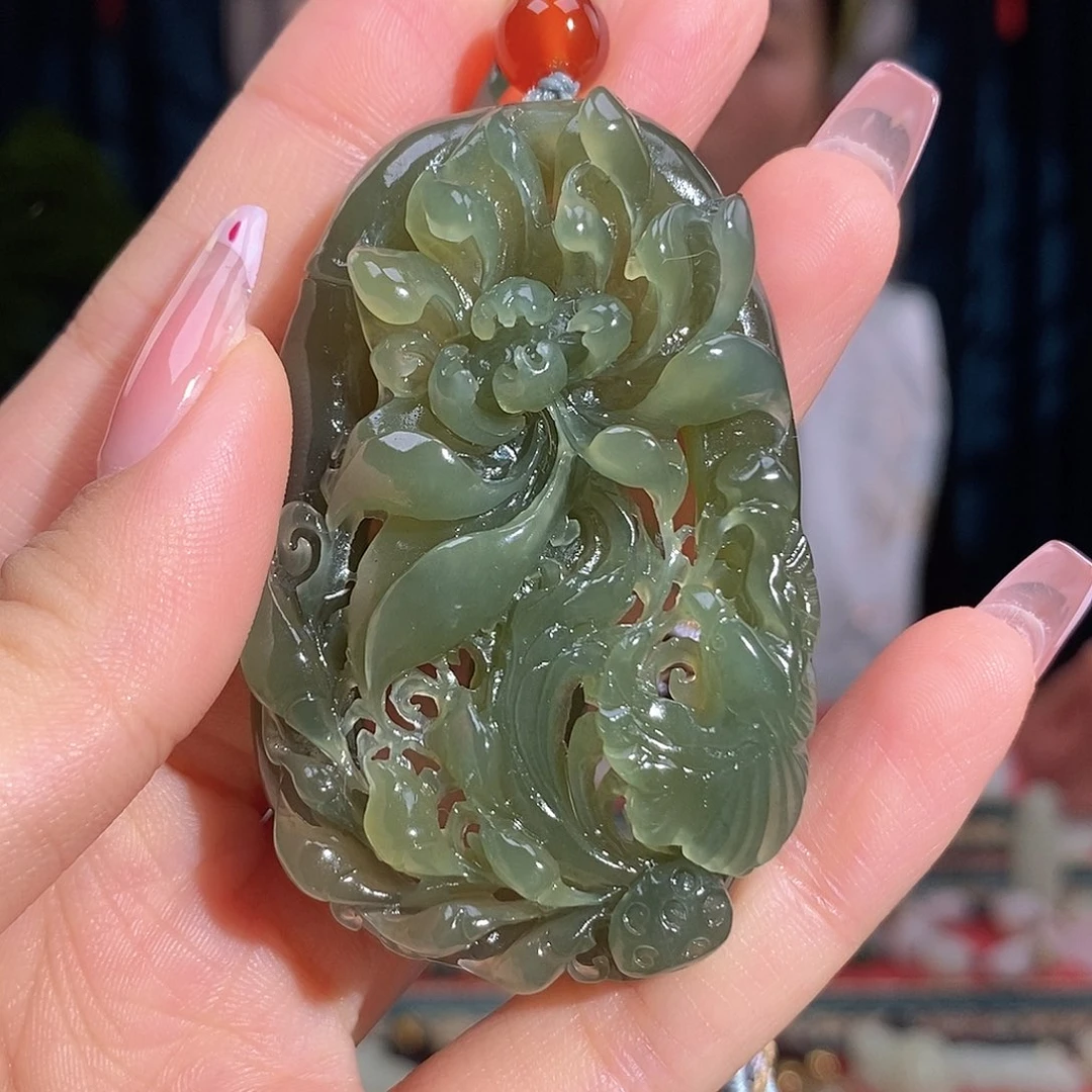 颈饰未镶嵌和田玉