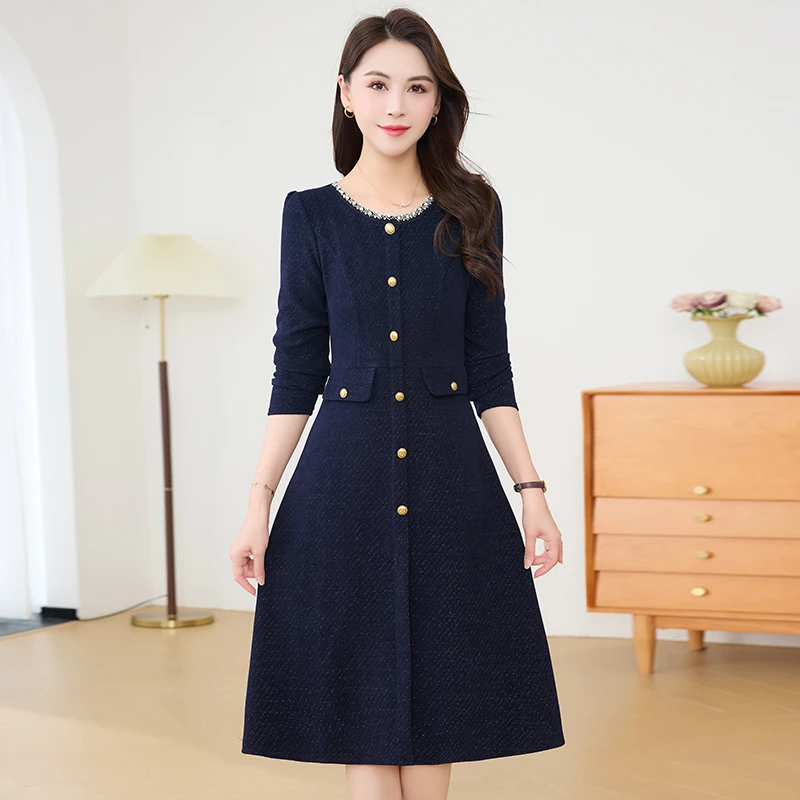 小香风连衣裙女长袖2025新款春秋遮肚子显瘦配大衣内搭打底a字裙