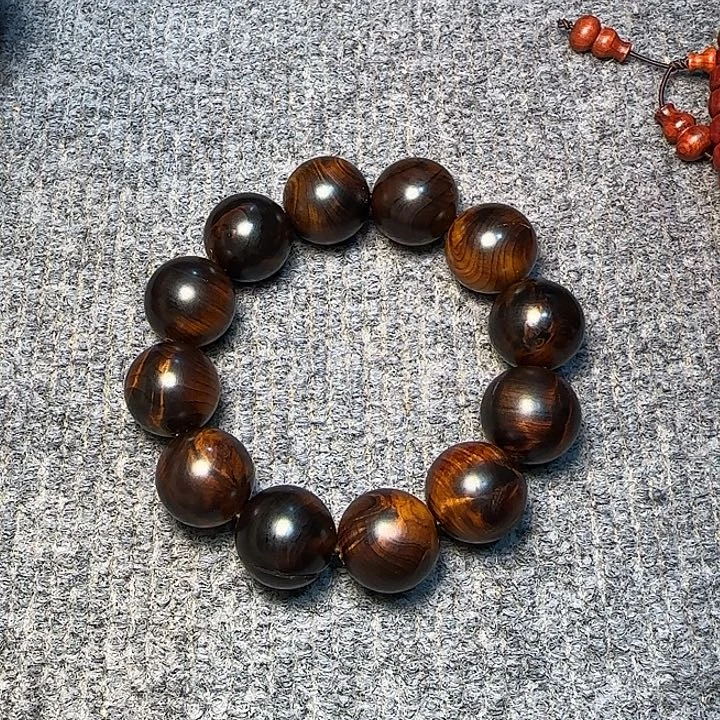 平****柏木（崖柏）全陈化老料把件串