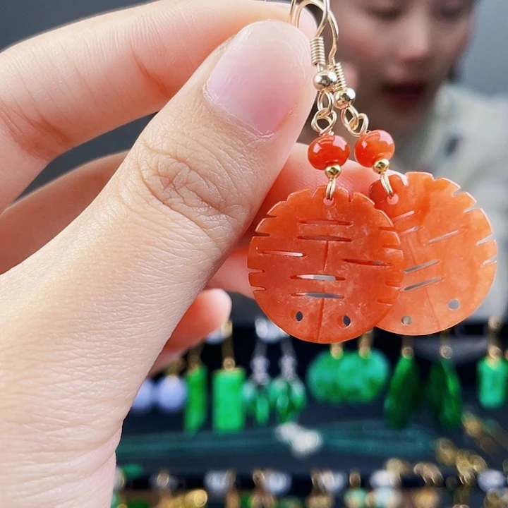 翡翠耳饰未镶嵌饰品