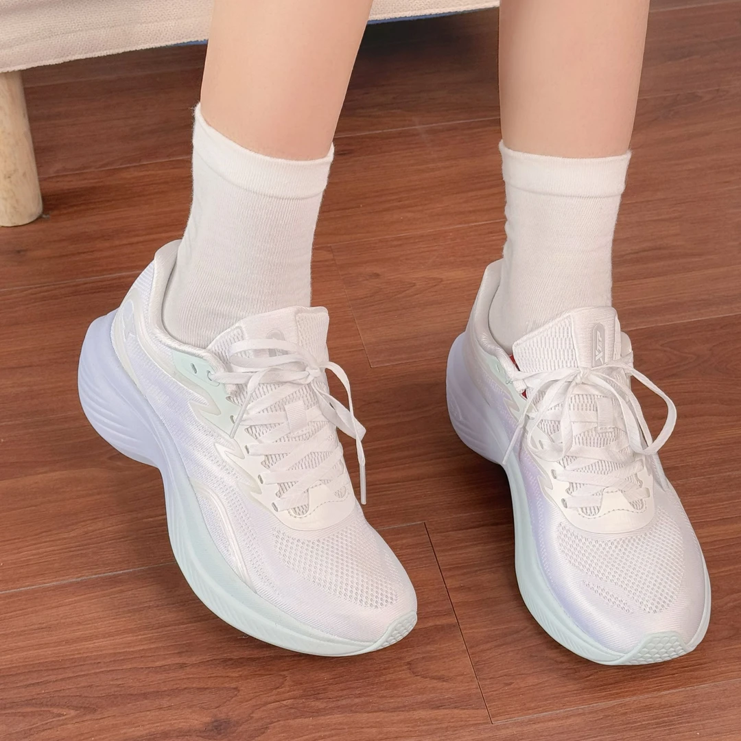 特步灵越SE丨跑鞋女秋季网面双网百搭体考体测运动鞋轻便运动鞋鞋