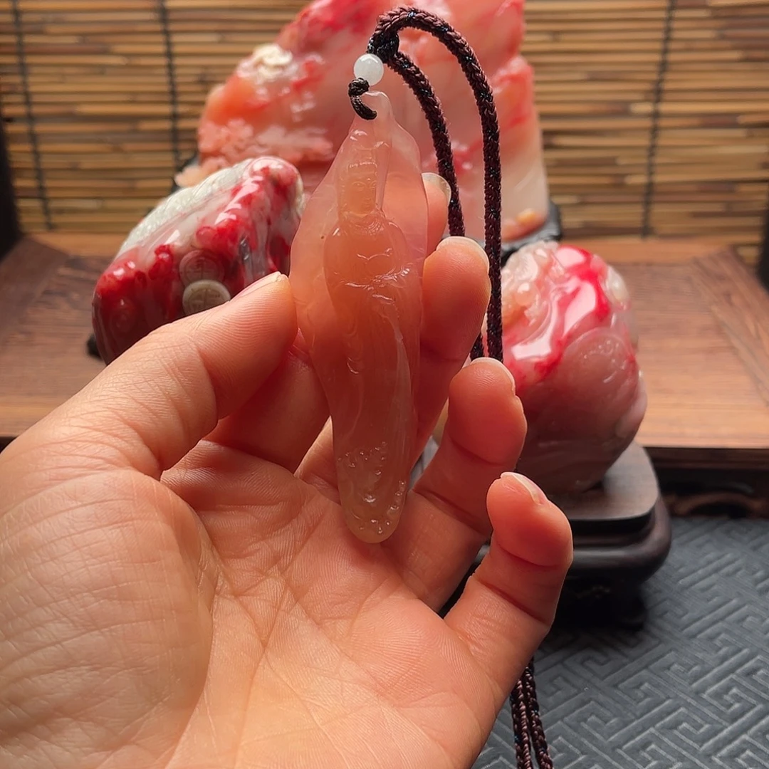 巴林鸡血石鸡血石挂件