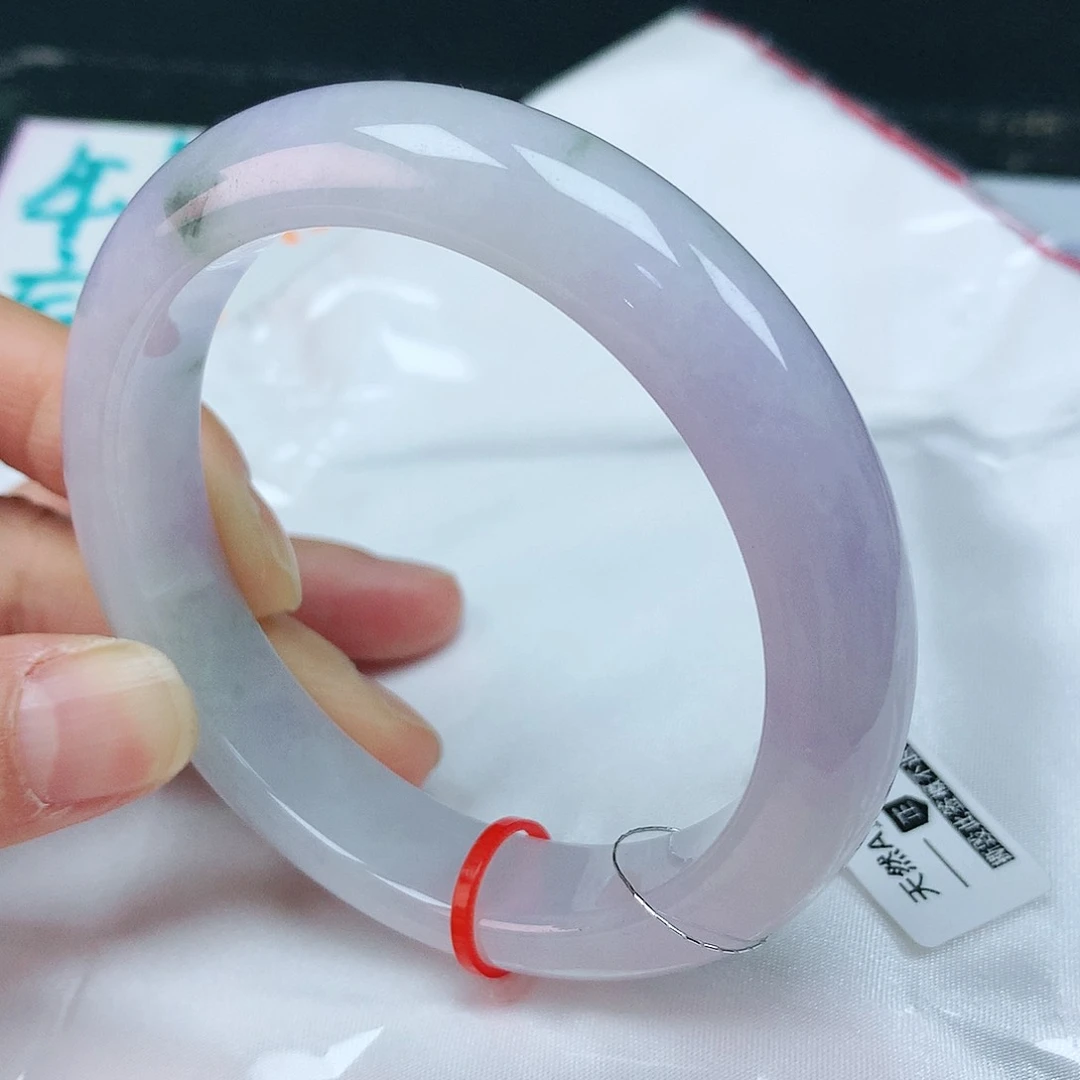 翡翠手镯未镶嵌58圈