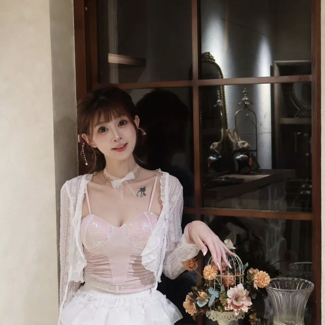 拼接网纱亮片收腰吊带，实物以直播间为准