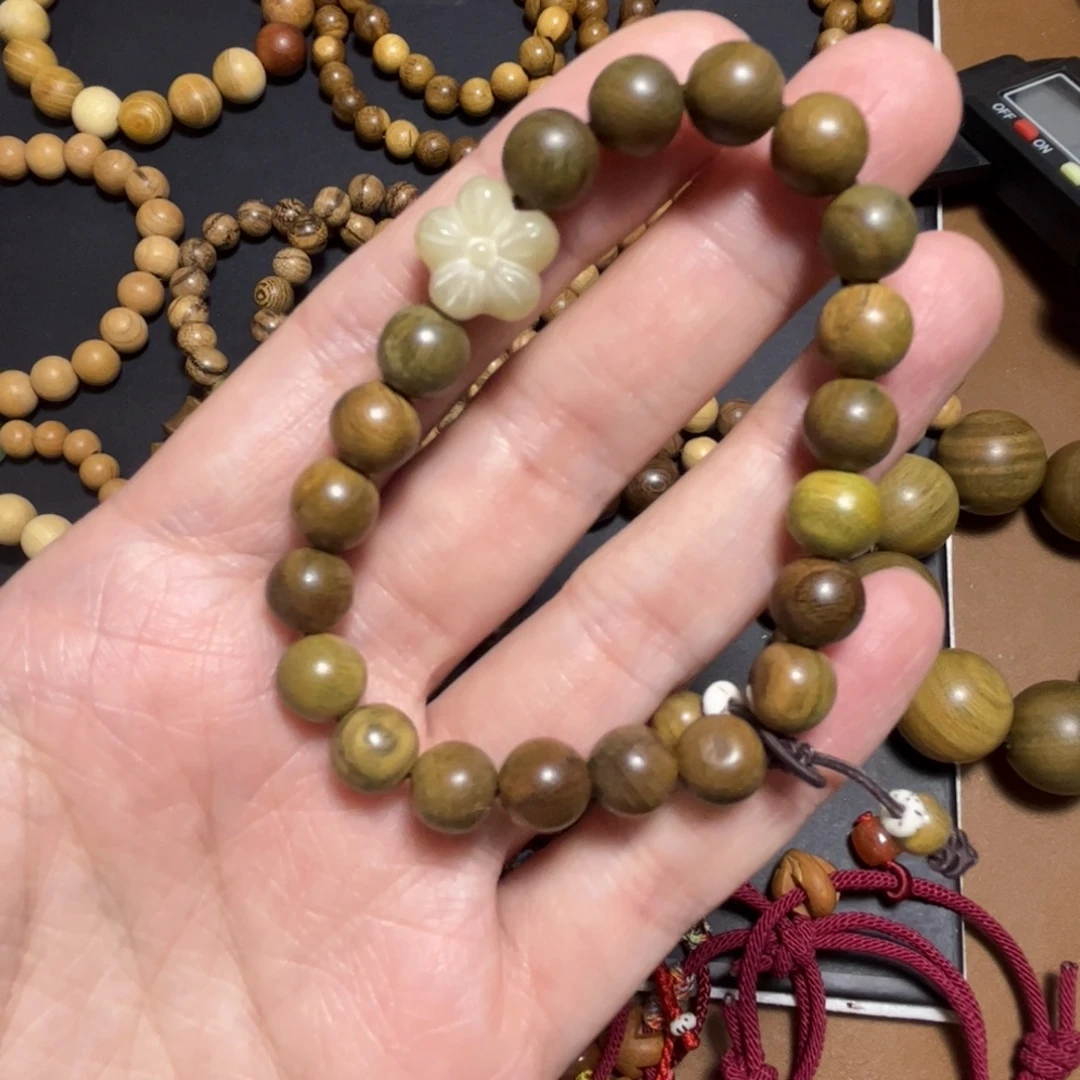 无事牌核桃绿檀串