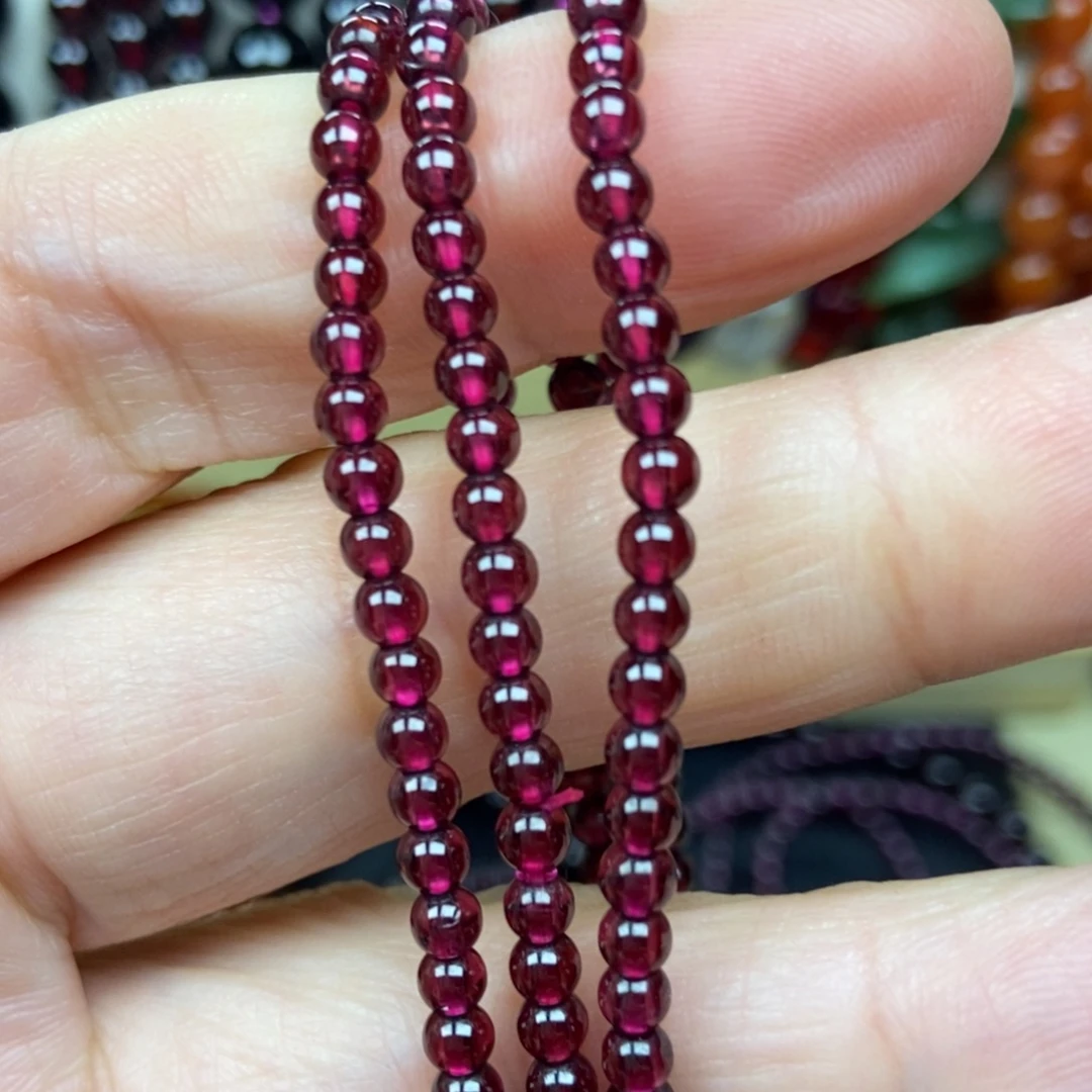 未镶嵌石榴石手链