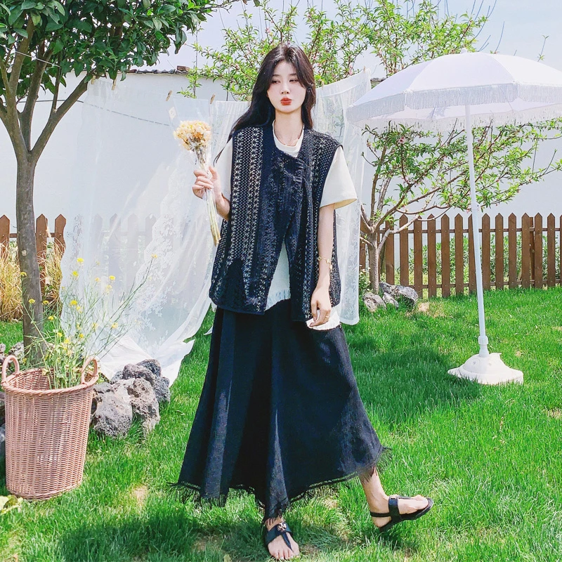 复古氛围感套装裙夏季女2025新款气质民族风马甲T恤阔腿裤三件套