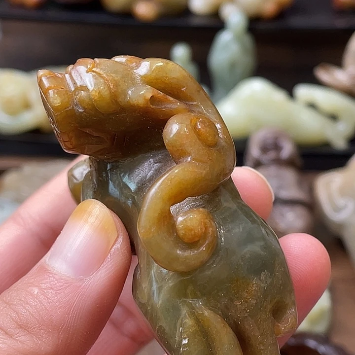 和田玉（糖玉）未镶嵌颈饰
