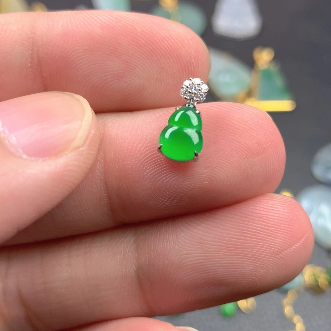 【闪购商品】颈饰18K金镶嵌翡翠萧*翡翠