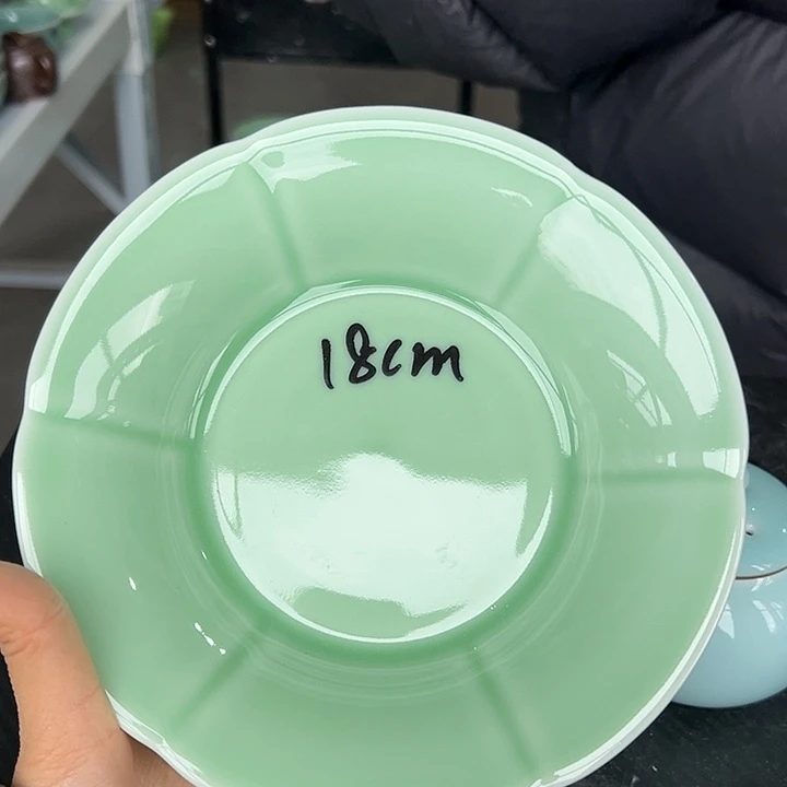 青瓷小米茶器龙泉青瓷