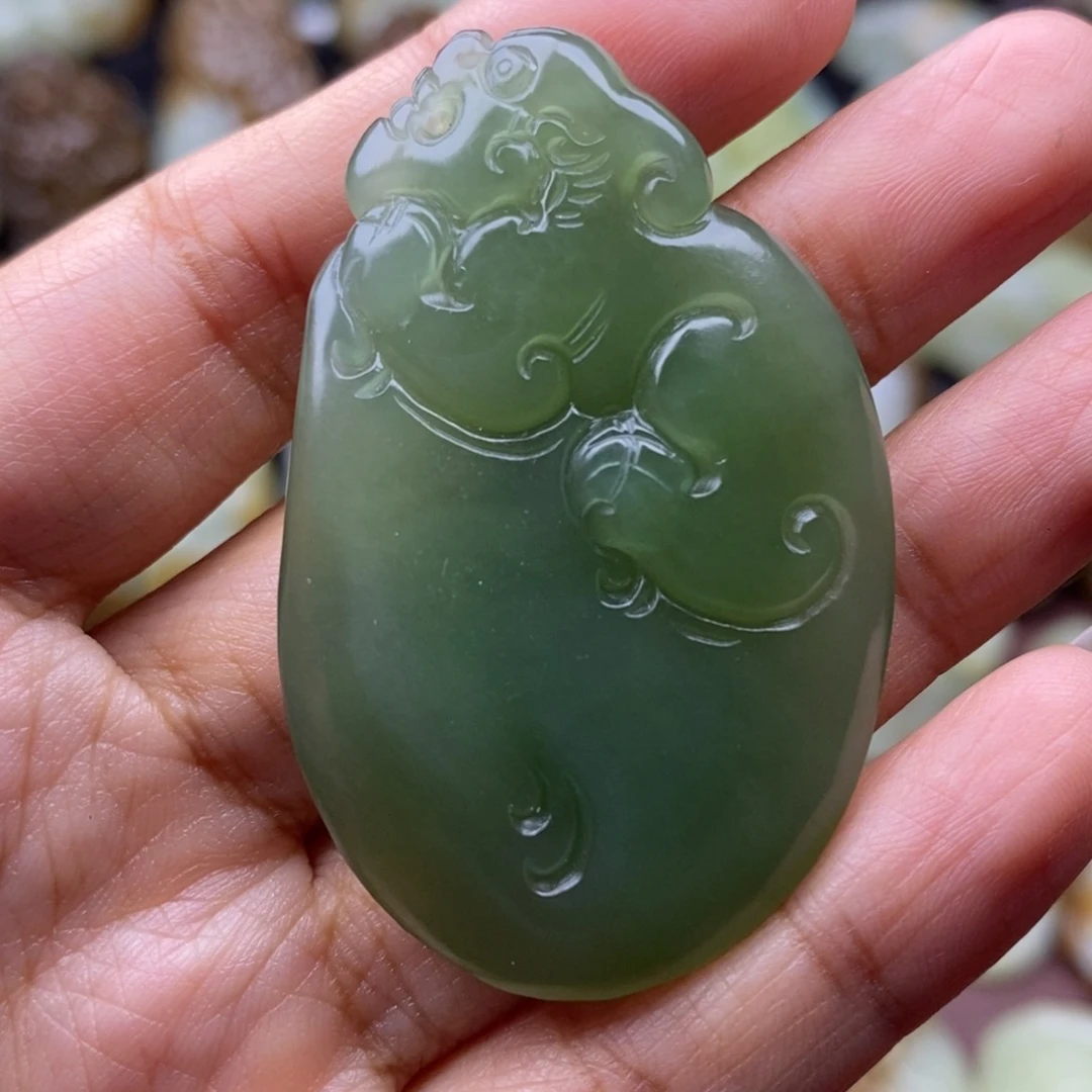 项链未镶嵌和田玉（糖玉）