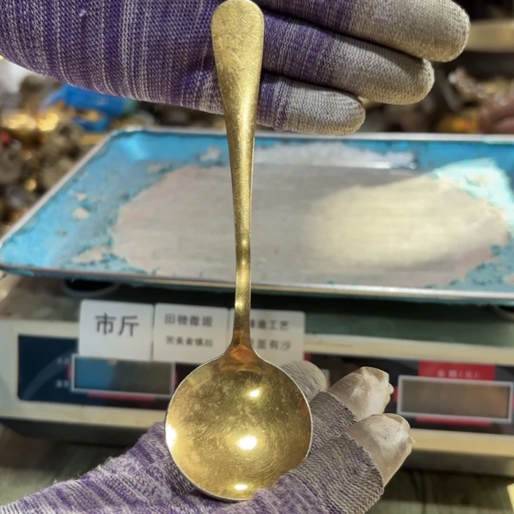 486 铜器物品理性消费