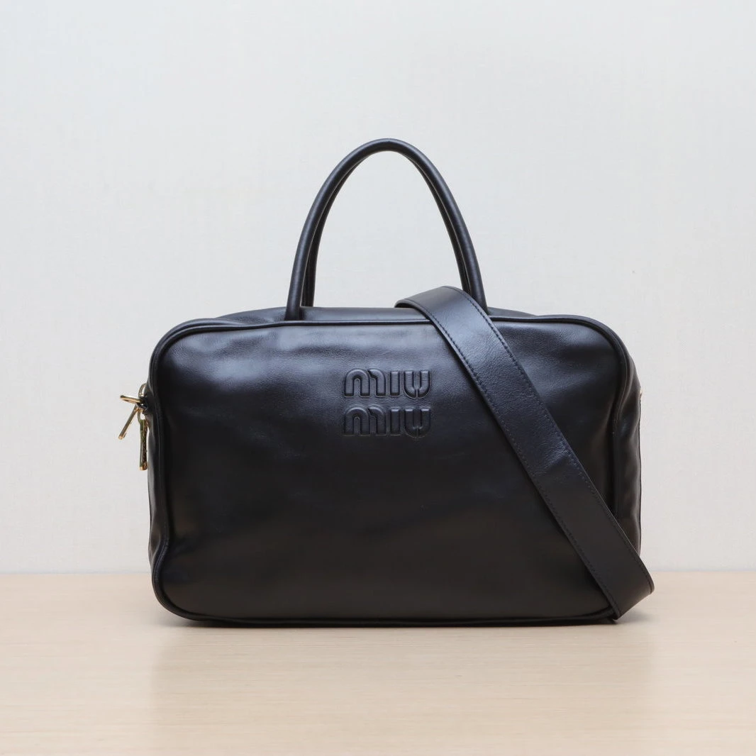 95新 MIU MIU/缪缪 【小花黑黑】Arcadie 35 黑色 斜挎包