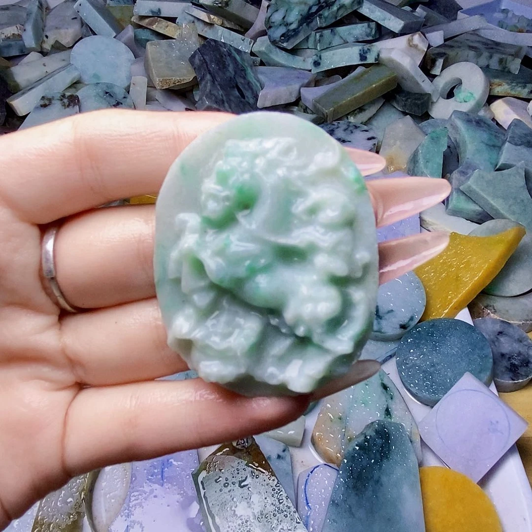 颈饰未镶嵌翡翠翡翠