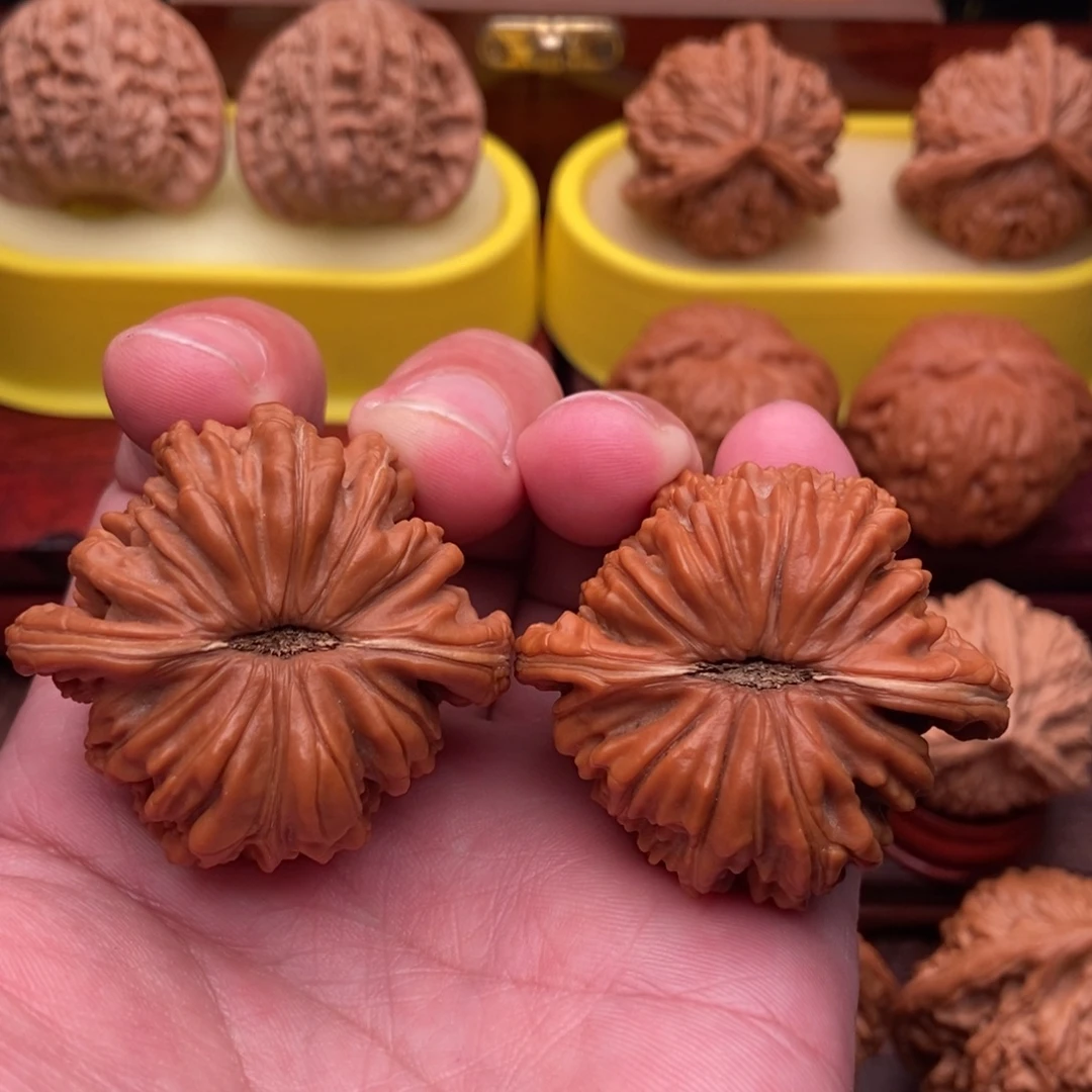 文玩核桃把件精品大汉高楼44