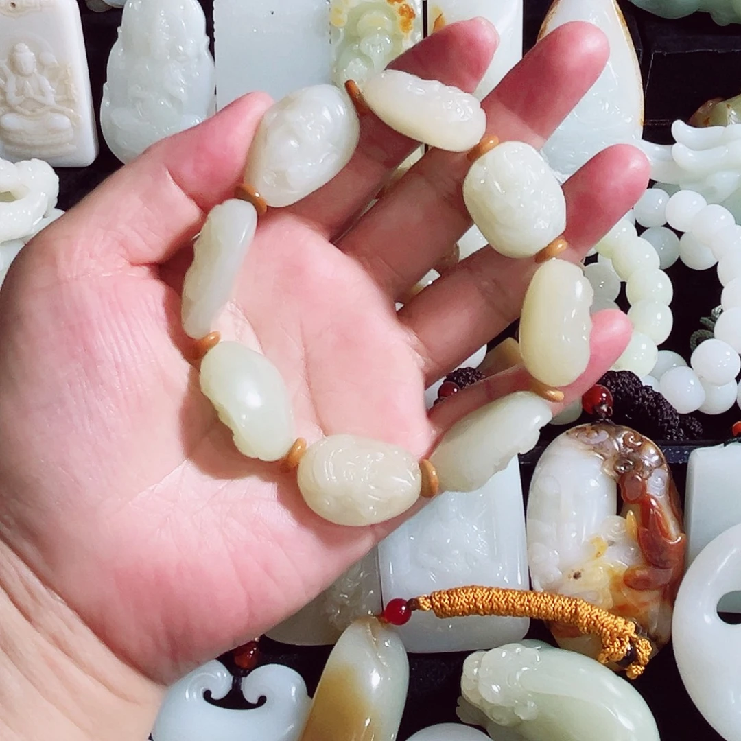 和田玉（糖玉）未镶嵌手链