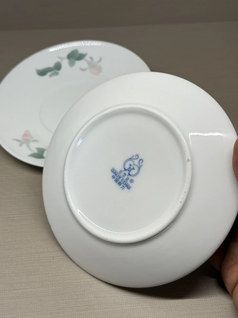 醴陵 九十年代手绘碟 瓷质特别好一对包邮会有针孔黑点与缩釉