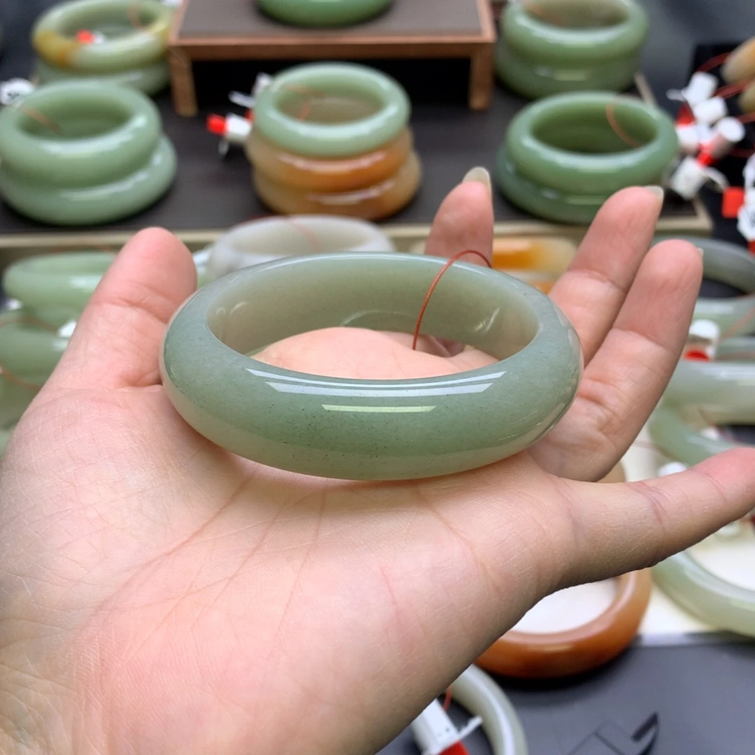 石英质玉未镶嵌我