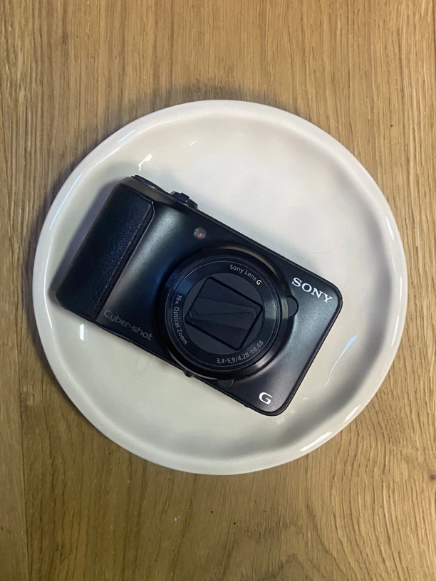 95新 Sony/索尼 索尼h90，摄月小长焦，成色如图，功能完好