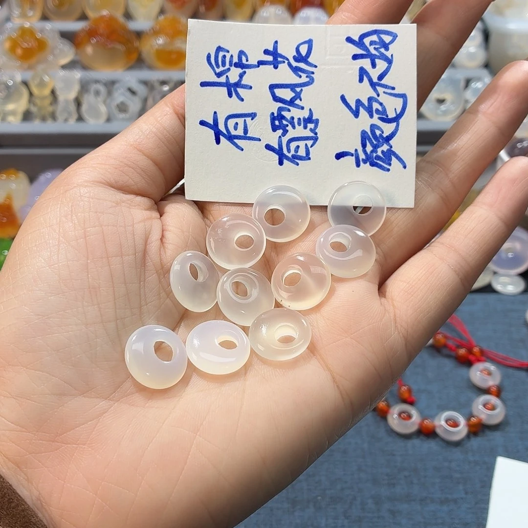 嗯***6玛瑙/玉髓未镶嵌颈饰