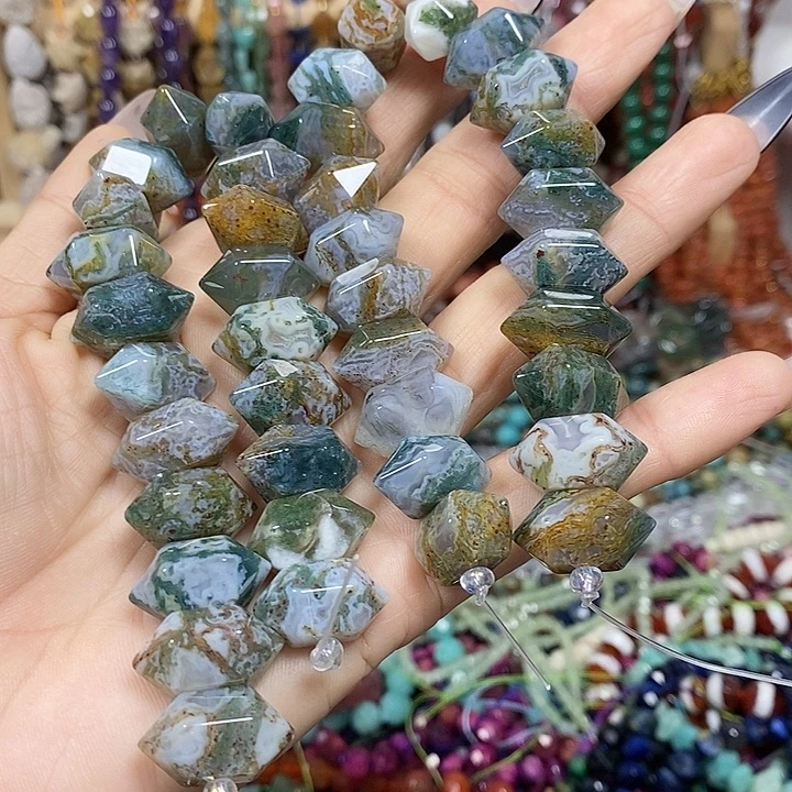 玛瑙/玉髓未镶嵌珠宝半成品天然水草玛瑙双尖卡19mm20颗